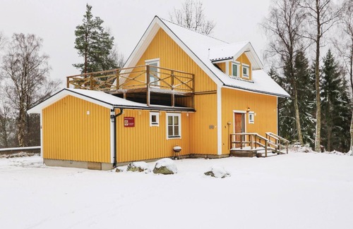 Fegen House | Cottage, only 100 m from the lake Fegen, which is known for its beauty and good fishing spots.