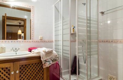 Alcobaca House | Cottage S. Vicente-3 in 1, historical tourism, religious and naturist stay