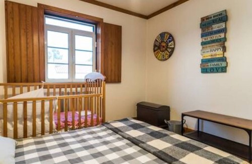 Alcobaca House | Cottage S. Vicente-3 in 1, historical tourism, religious and naturist stay