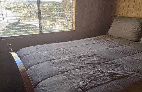 Winters Cottage | Cottage, Sleeps 6 - Roomy 1 Bedroom Cottage, Sleeps 4-6