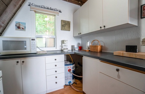 Dunchurch Cottage | Cottage with A-frame - Dunchurch OCR F595 White Stone Lodge