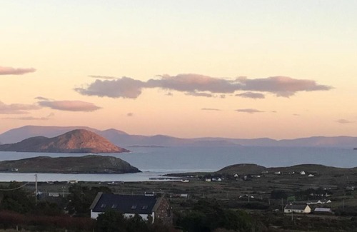 Ballinskelligs House | Cottage with a view