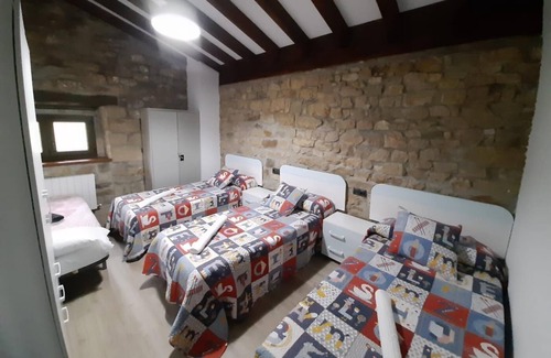 Selaya Cottage | Cottage with Barbecue and fireplace in Cantabria