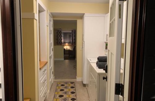 Lansing House | Cottage11 of Avalon -2 Bedroom-1 Bath- Laundry- Sleeps 6