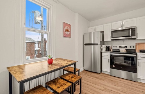 Delair Apartment | Cottman Retreat Free Parking