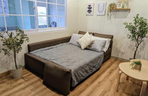 Bandung Kulon Apartment | Cottonwood Apartment at Sudirman Suites Bandung 5-pax