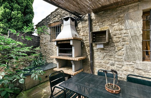 Llampaies House | Country House 'Cal Secretari' with Shared Pool, Private Terrace and Wi-Fi