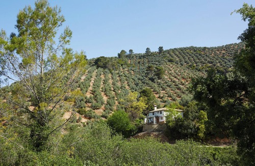 Villanueva del Arzobispo House | Country House 'Los Angostones' with Mountain View, Pool and Air Conditioning