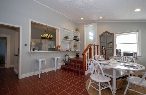 Healdsburg House | Country chic cottage and connected water tower next to Jordan winery