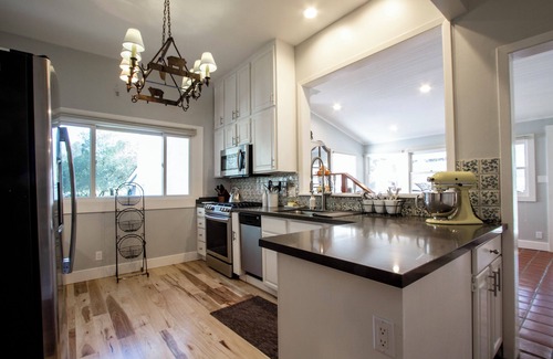 Healdsburg House | Country chic cottage and connected water tower next to Jordan winery