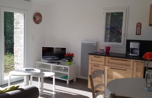 Saint-Georges-d'Oleron House | Country stone house 10 minutes by bike from the great beaches of Oléron