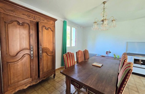 Saint-Hilaire-le-Chatel House | Country house in the Perche with pond view