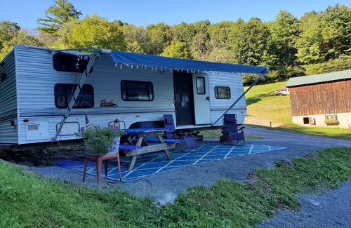 Bellefonte House | Country get-away close to Penn State University and Lock Haven University.