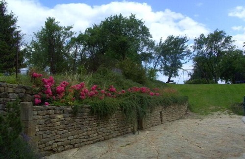 Fosse House | Country gite with large garden, summer heated pool and Jacuzzi