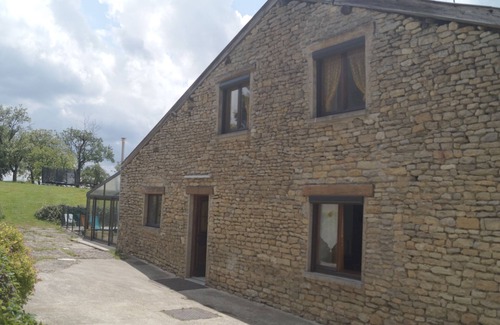 Fosse House | Country gite with large garden, summer heated pool and Jacuzzi