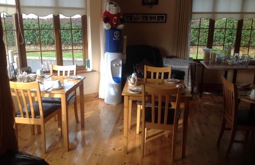 New Twopothouse Bed & Breakfast | Country House B@b