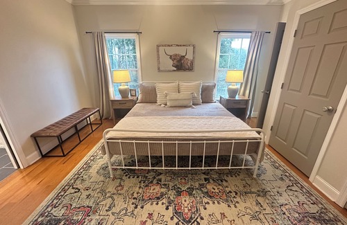 Ooltewah Other | Country Home near Chattanooga, Harrison Bay, Howe Farms, and Gray Dove venues!