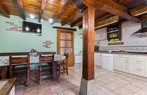 Ontaneda House | Country House 'Casa El Campano' with Mountain View, Private Terrace and Wi-Fi