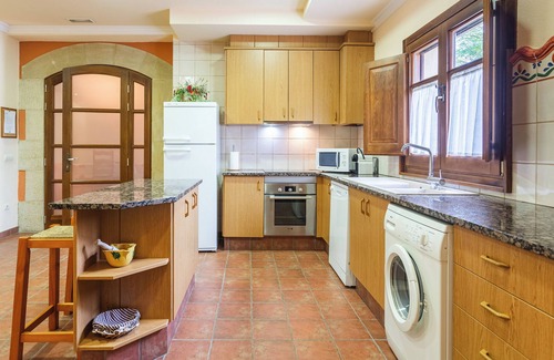 Fogars de la Selva House | Country House 'Mas Vila 2' with Mountain View, Wi-Fi and Air Conditioning