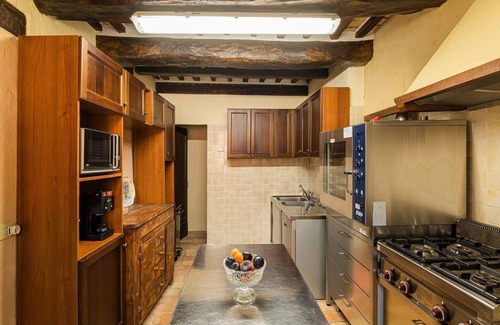 Monte San Martino House | Country House in Monte San Martino with Pool