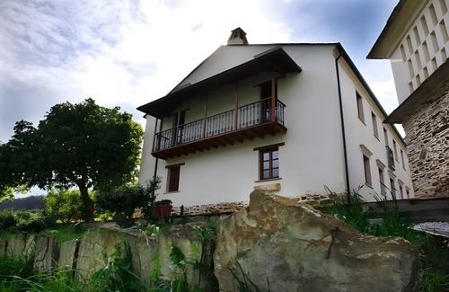 Mondonedo House | Country House 'A Aira Vella' with Shared Terrace, Shared Garden and Wi-Fi