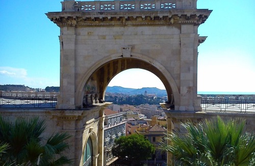 Elmas Apartment | Country House a step away from Cagliari with swimming pool