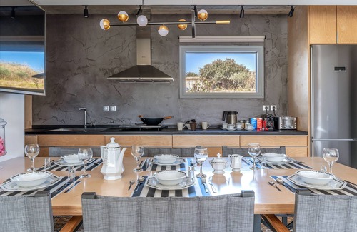 Tinos Villa | Country House 'A The' with Mountain View, Shared Terrace and Wi-Fi