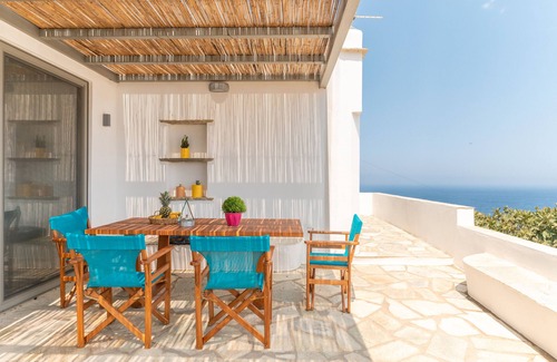 Tinos House | Country House 'Allegro' with Sea View, Wi-Fi and Air Conditioning