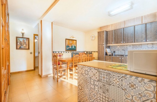 Isabena House | Country House 'Casa Baltasar' with Mountain View, Private Pool and Wi-Fi