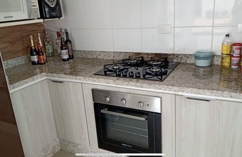 Igarata Cottage | Country house in condominium. Swimming pool/suite/access to dam.