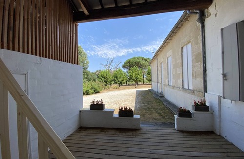 Moulis-en-Medoc House | Country house in the heart of the Médoc vineyards with a spa!