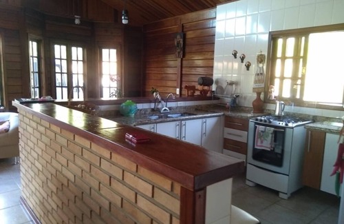 Mairinque Cottage | Country house in gated community Porta do Sol!