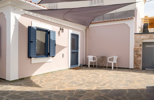 Kilada House | Country House 'Koilada Family House 2' with Sea View, Wi-Fi and Air Conditioning