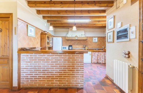 Cubillo House | Country House 'La Casa Rural Del Secretario' with Mountain View, Private Terrace and Wi-Fi