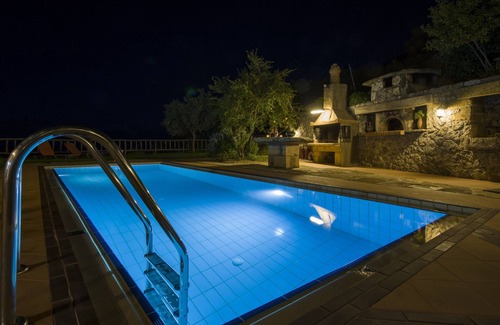 Milia House | Country House 'Malathiros 5' with Sea View, Wi-Fi and Air Conditioning