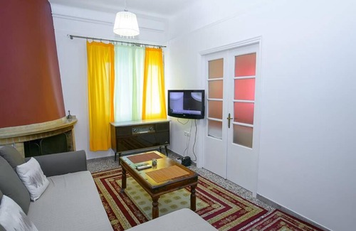 Kaisariani House | Country House Near The Center Athens