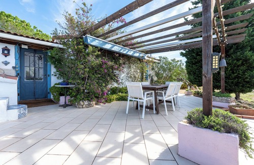 Camarles House | Country House 'Suite Premium En La Naturaleza' with Mountain View, Shared Pool and Wi-Fi