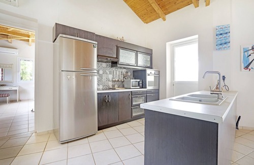 Spartia Villa | Country House 'Villa Gallini Stella' with Mountain View, Wi-Fi and Air Conditioning