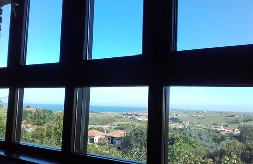 Miengo House | Country house with magnificent sea views near beaches. G-12029
