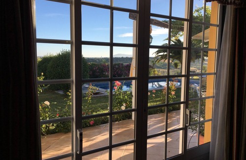 Mocarria House | Country House with Pool and Amazing View