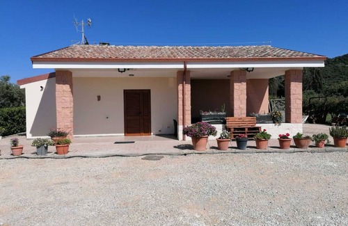 Alghero Villa | Country house with swimming pool and barbecue in Alghero