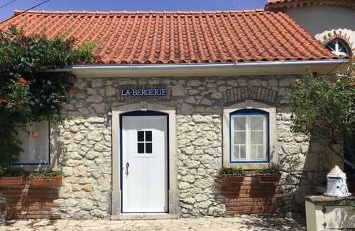 Tomar House | Country house with the comfort of swimming pool, barbecue and games