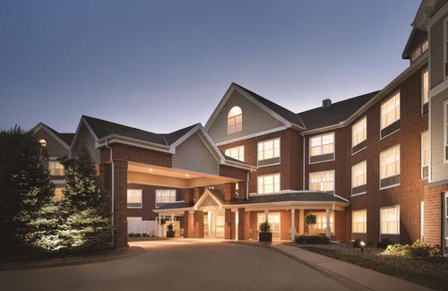 Clive Hotel | Country Inn & Suites by Radisson Des Moines West IA