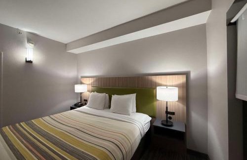 Harrisburg Hotel | Country Inn & Suites by Radisson, Harrisburg - Hershey West, PA