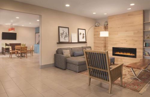 Valparaiso Hotel | Country Inn & Suites by Radisson, Valparaiso, IN