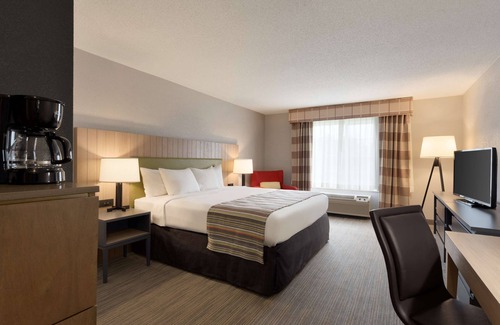 Shakopee Hotel | Country Inn & Suites by Radisson, Minneapolis/Shakopee, MN