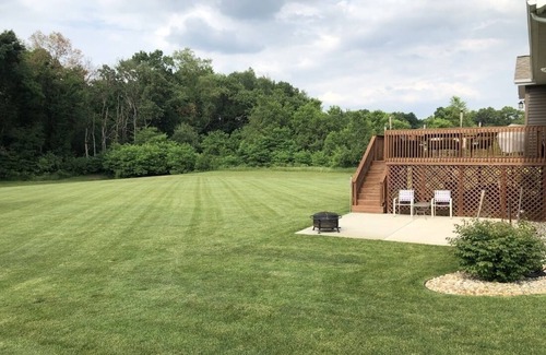 Saint Marys  Saint Joseph County House | Country Living 25 minutes from Notre Dame
