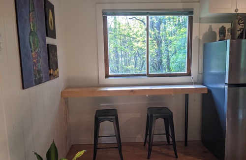 Boone Apartment | Country road take me home!