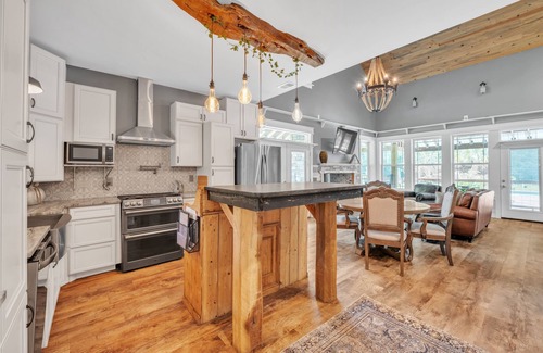 Longs House | Country Solitude close to the Beach by RedAwning