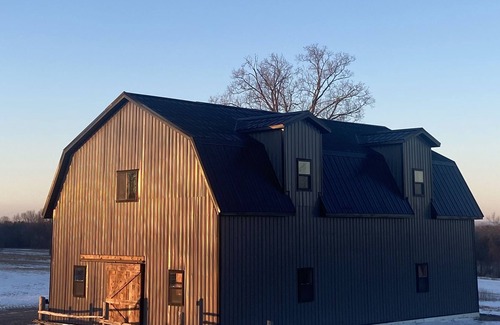 Essa House | Country Solitude in Utopia